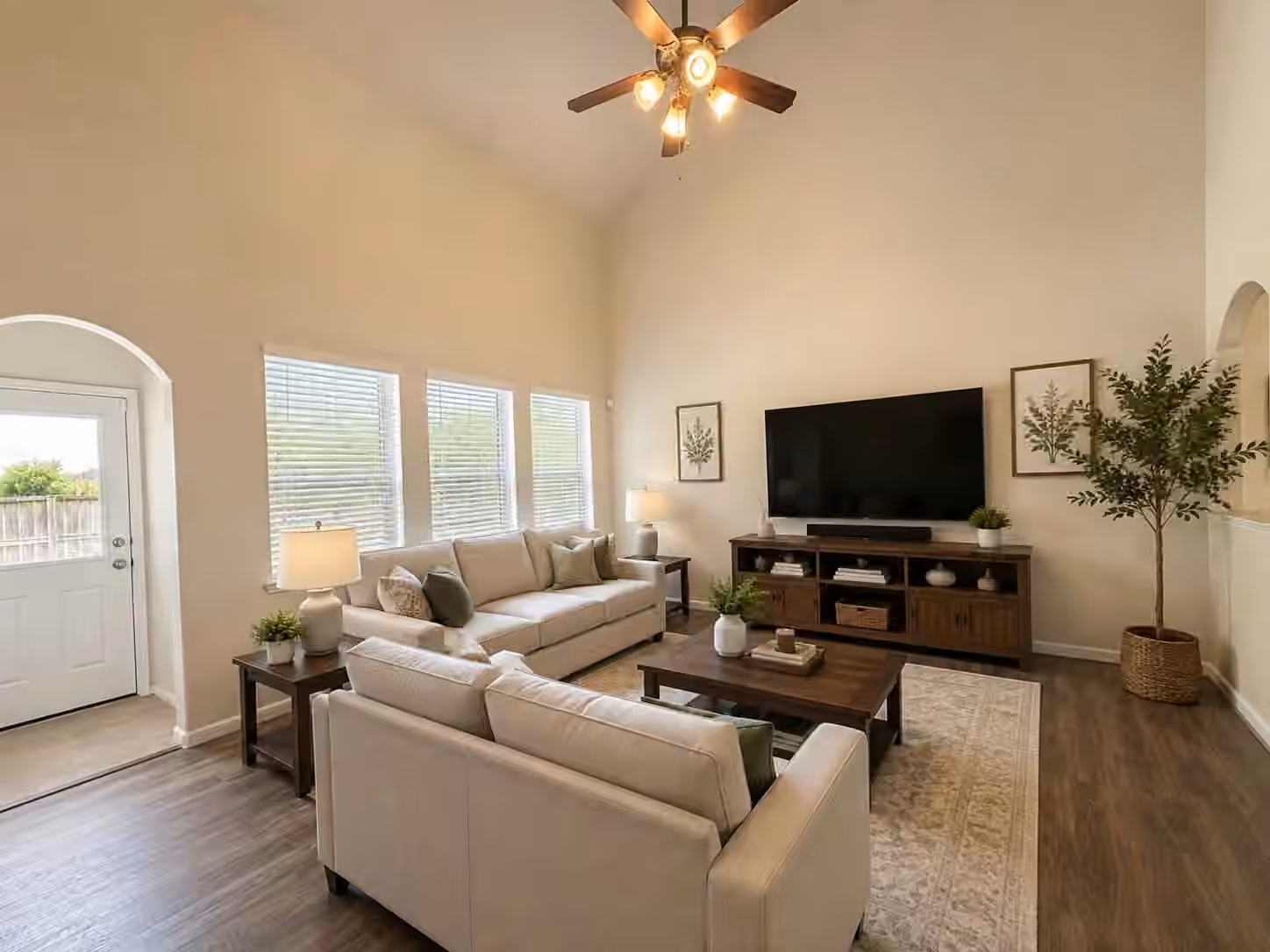 Photo 6 of 7107 Ironwood Forest Drive, Houston, TX