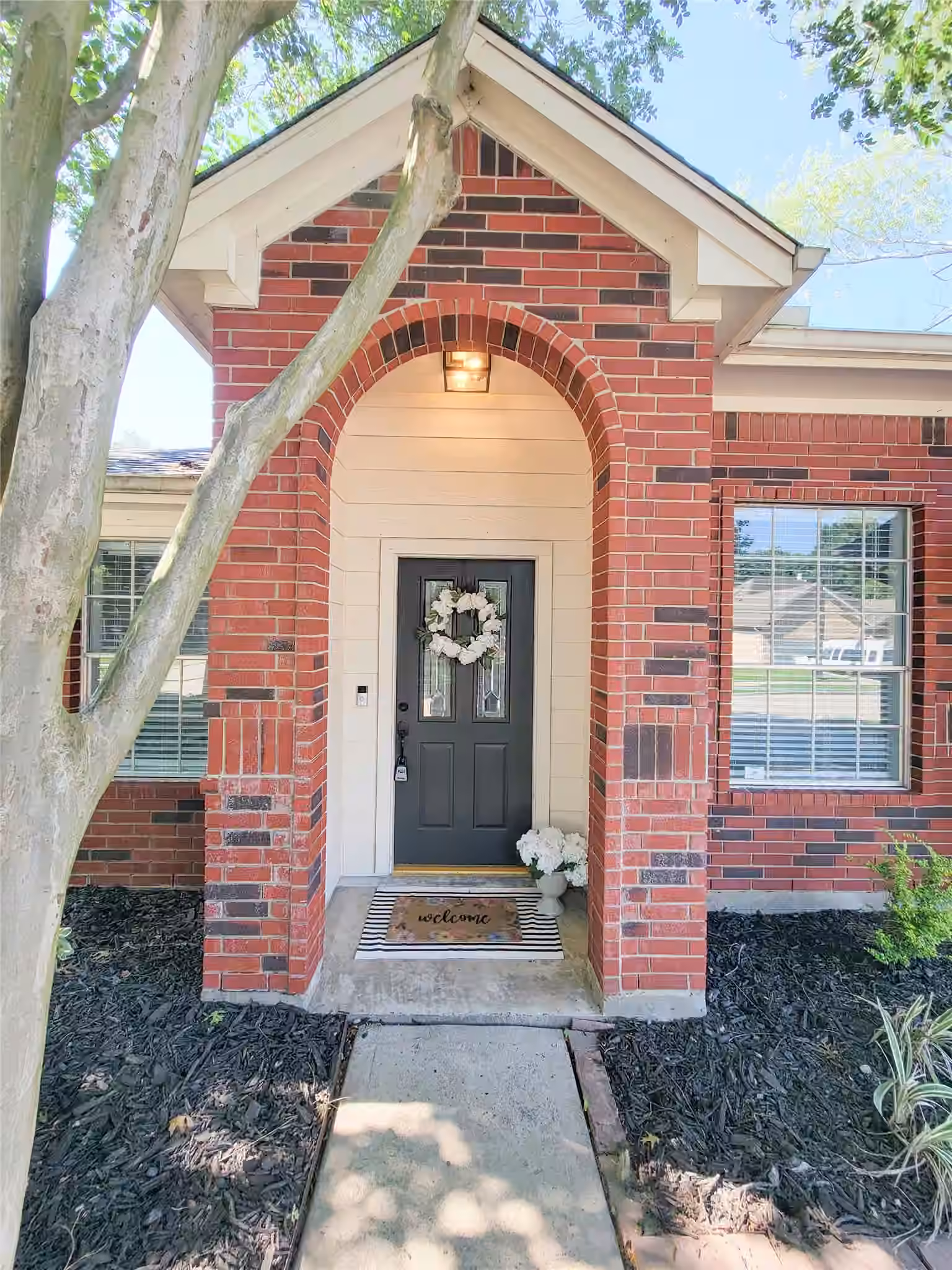 Photo 3 of 18214 Arbormont Drive, Cypress, TX