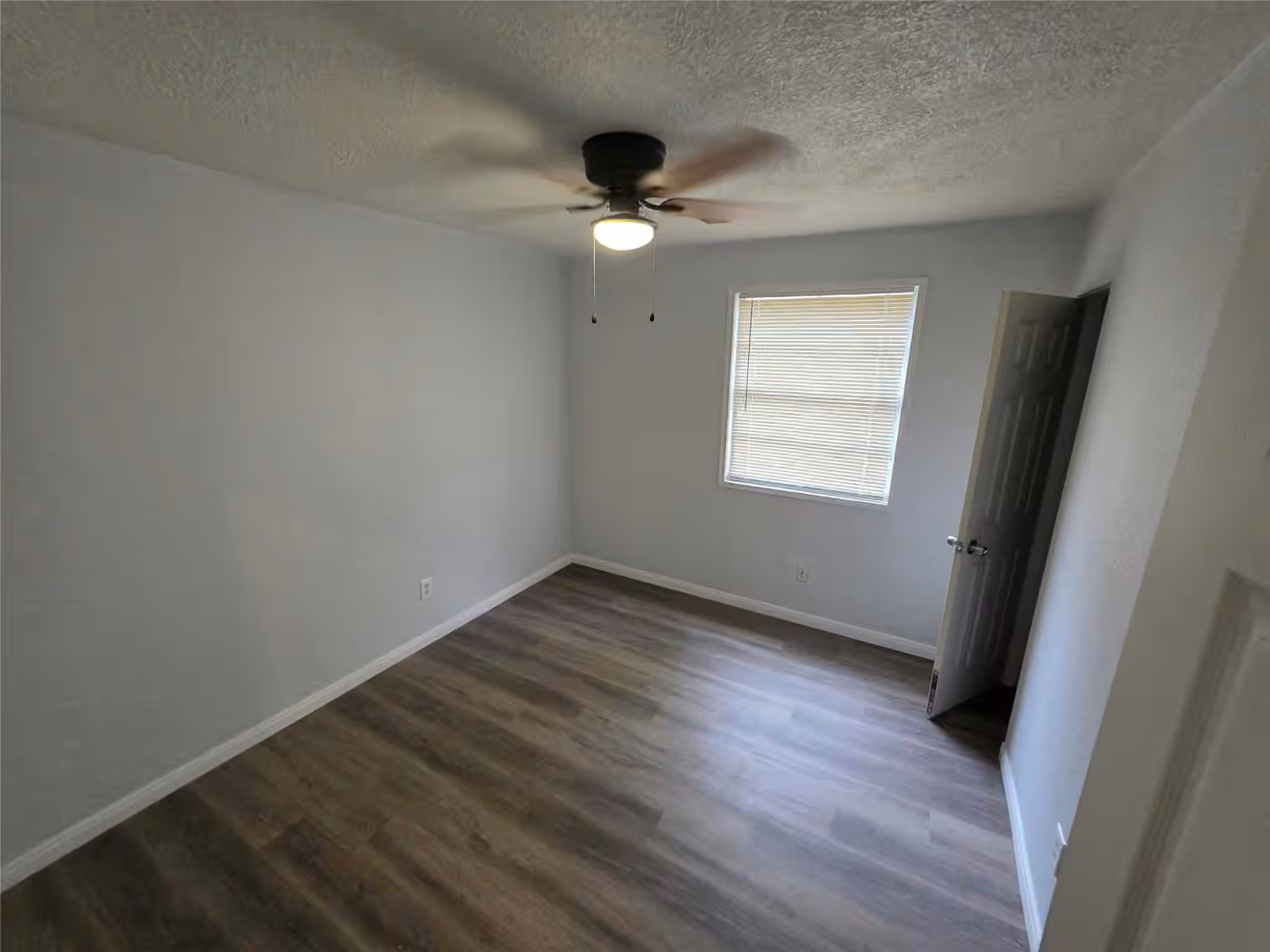 Photo 5 of 118 Outlook Drive, Houston, TX
