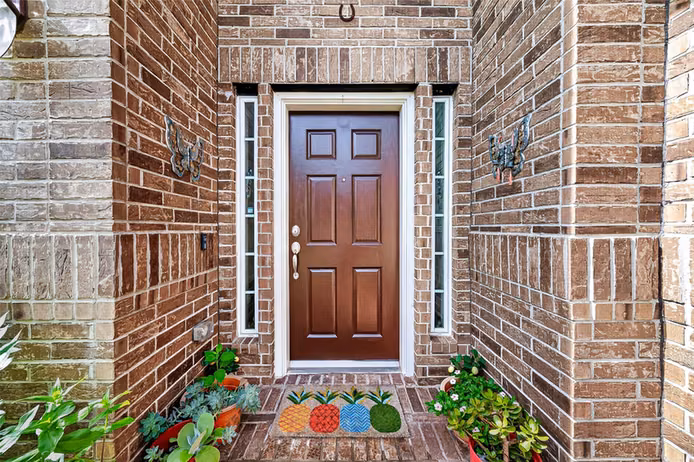 Photo 4 of 24615 Lakecrest Pine Trail, Katy, TX
