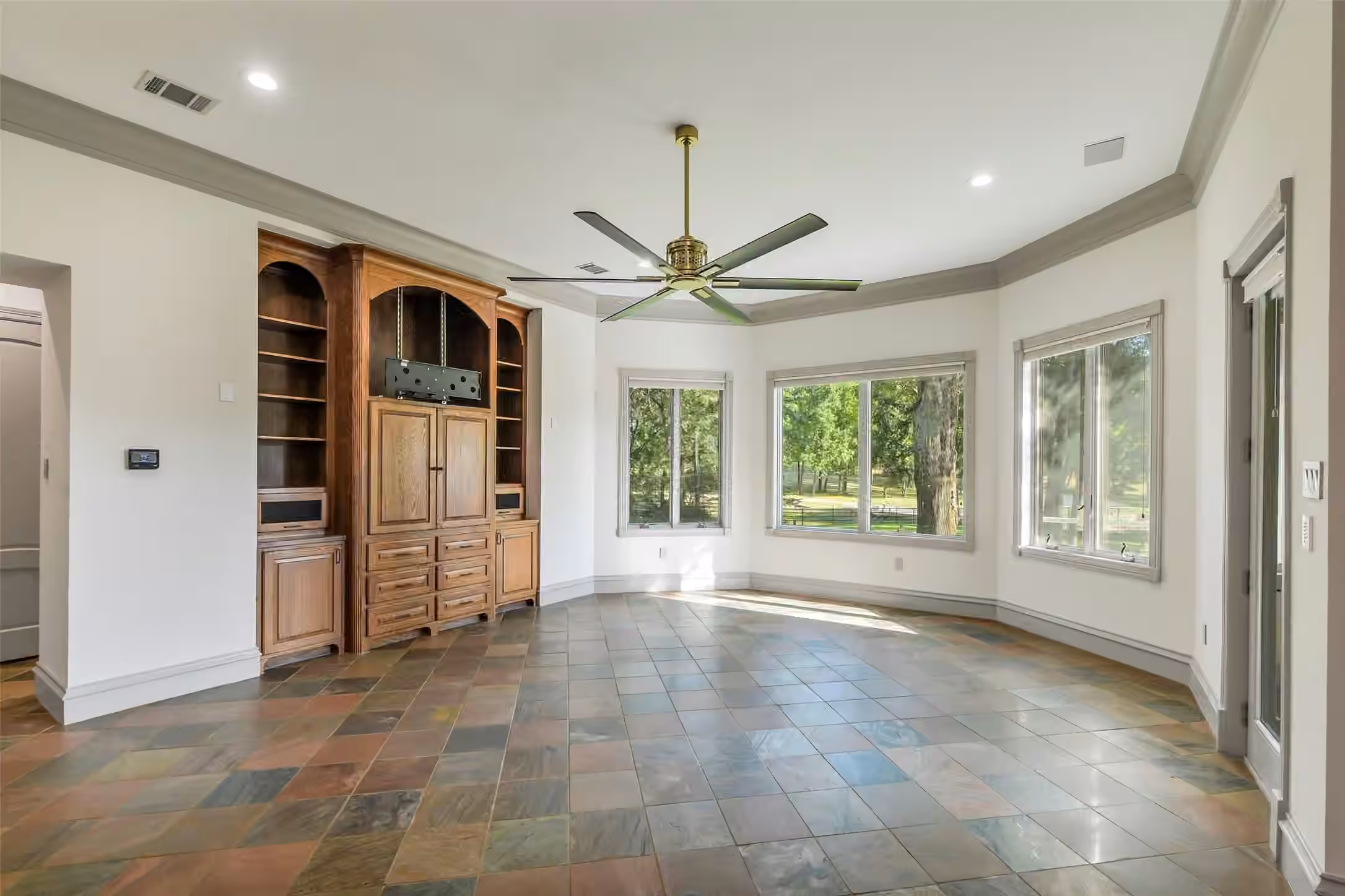 Photo 6 of 11410 Outpost Cove Drive, Willis, TX