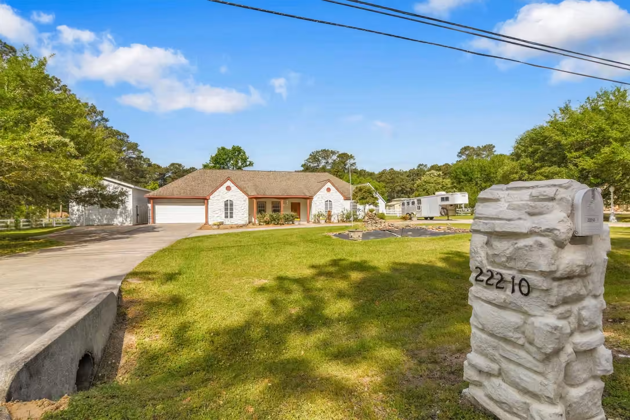 Photo 3 of 22210 Timber Ridge Drive, Magnolia, TX