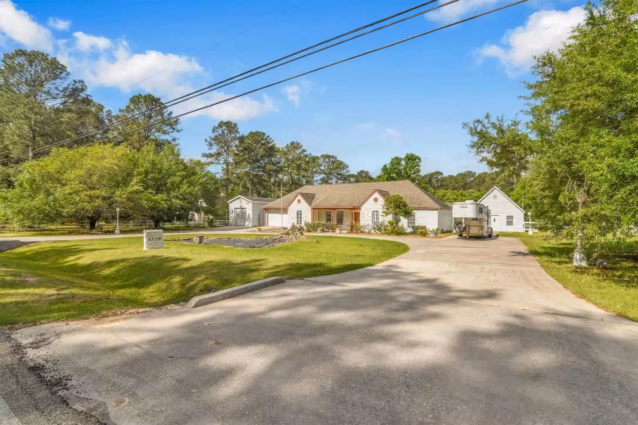 Photo 5 of 22210 Timber Ridge Drive, Magnolia, TX