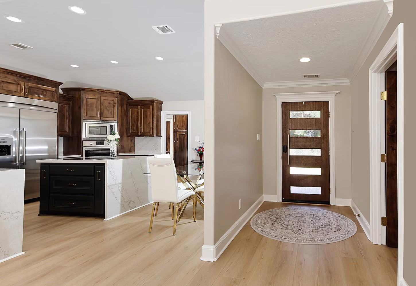 Photo 6 of 46 N Autumnwood Way, The Woodlands, TX