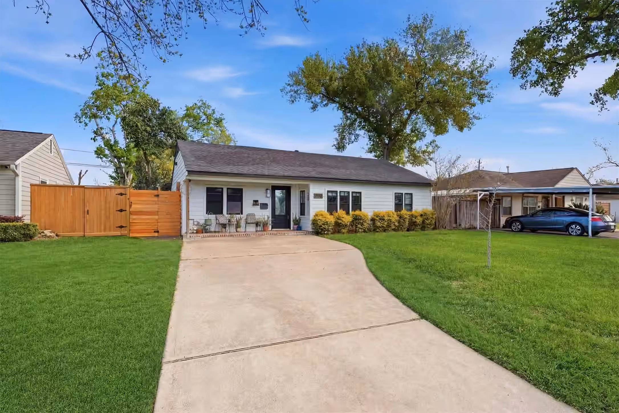 Photo 4 of 7110 Jalna Street, Houston, TX
