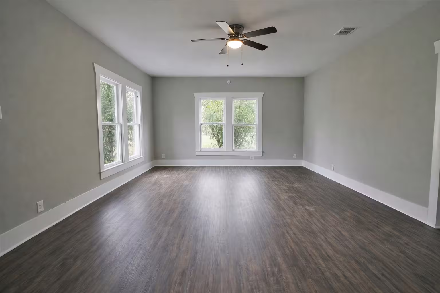 Photo 3 of 716 Olive Street, Wharton, TX
