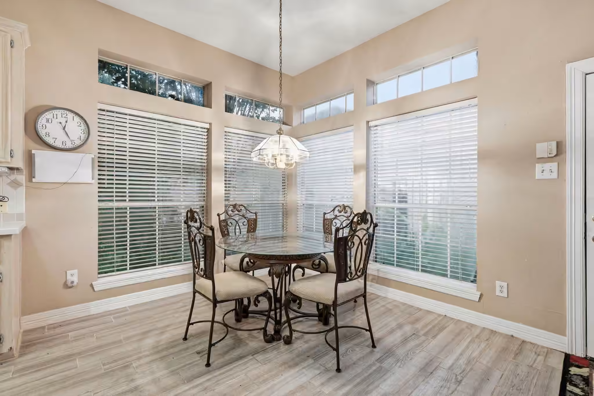 Photo 6 of 8122 Malardcrest Drive, Humble, TX
