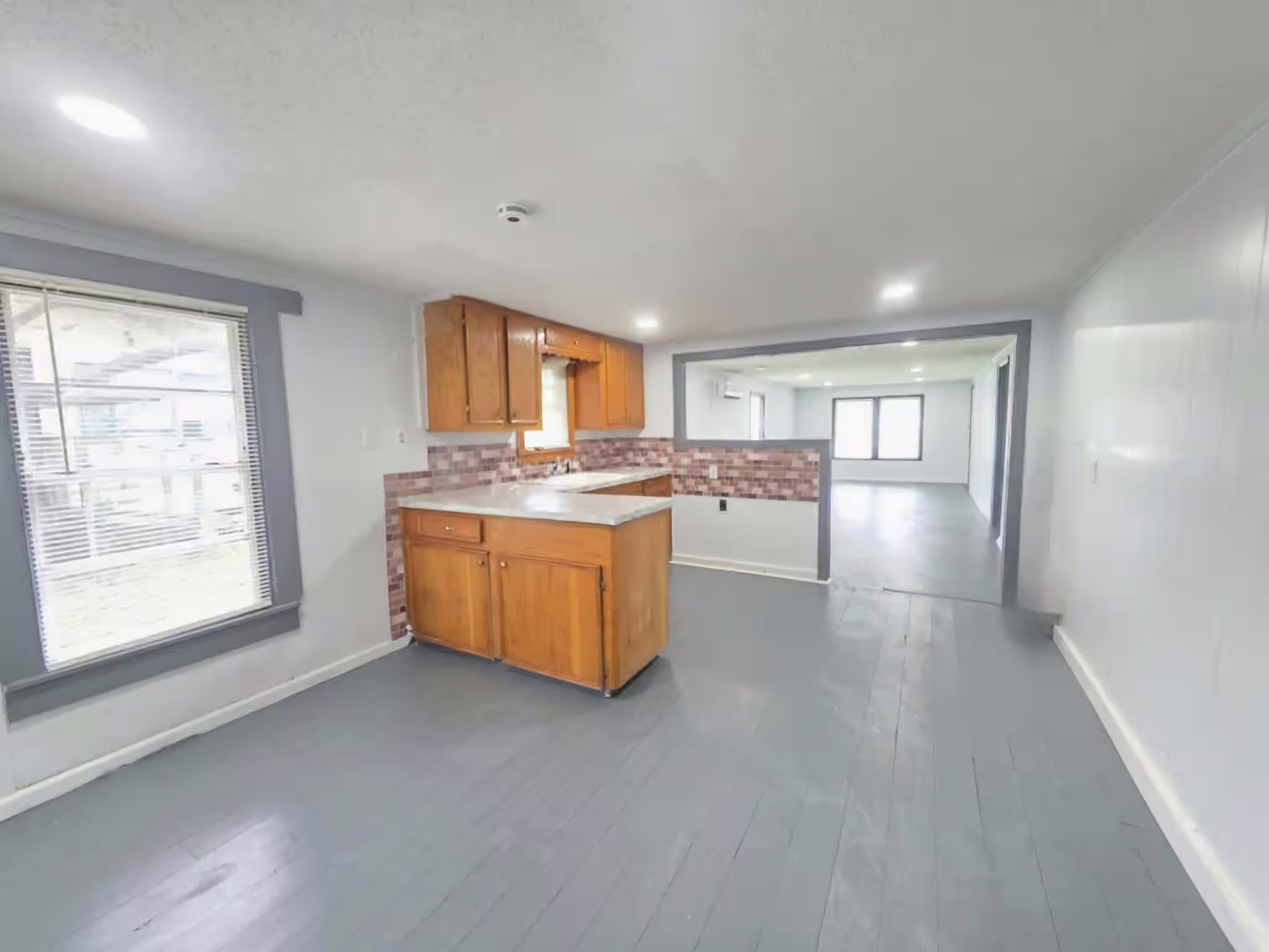 Photo 3 of 3222 Nolan Avenue, Bay City, TX