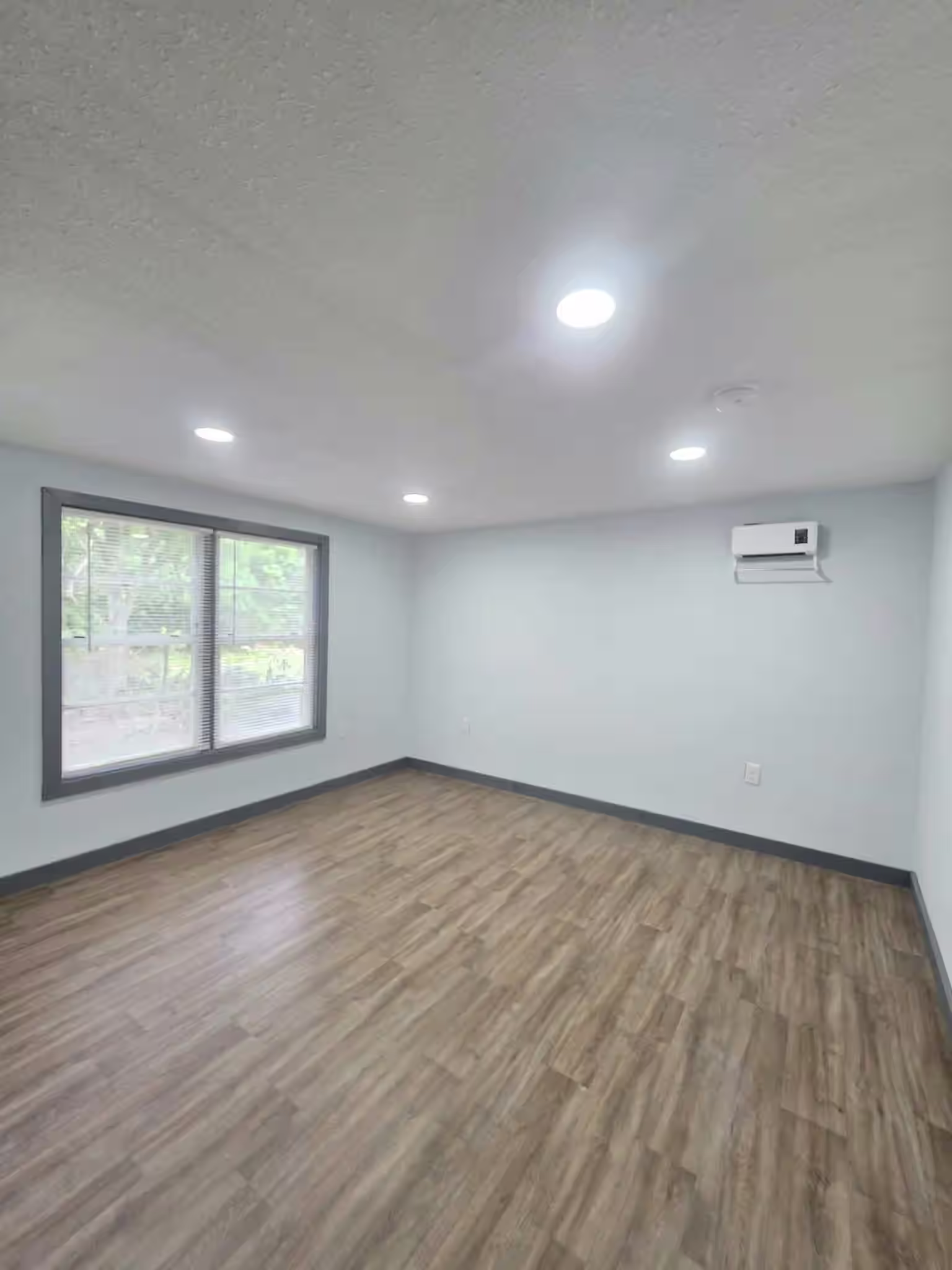 Photo 6 of 3222 Nolan Avenue, Bay City, TX