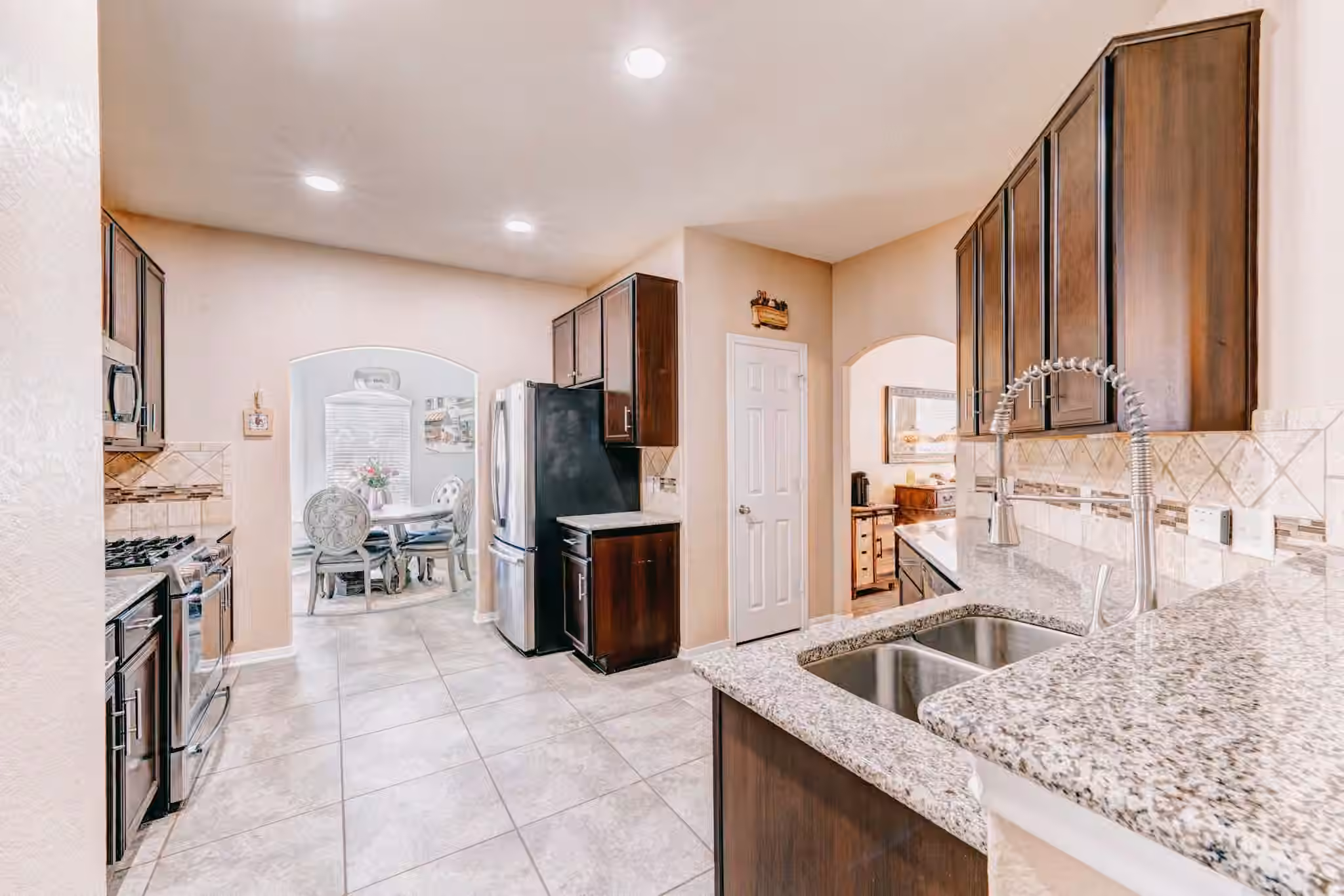 Photo 6 of 2565 Magnolia Fair Way, Spring, TX