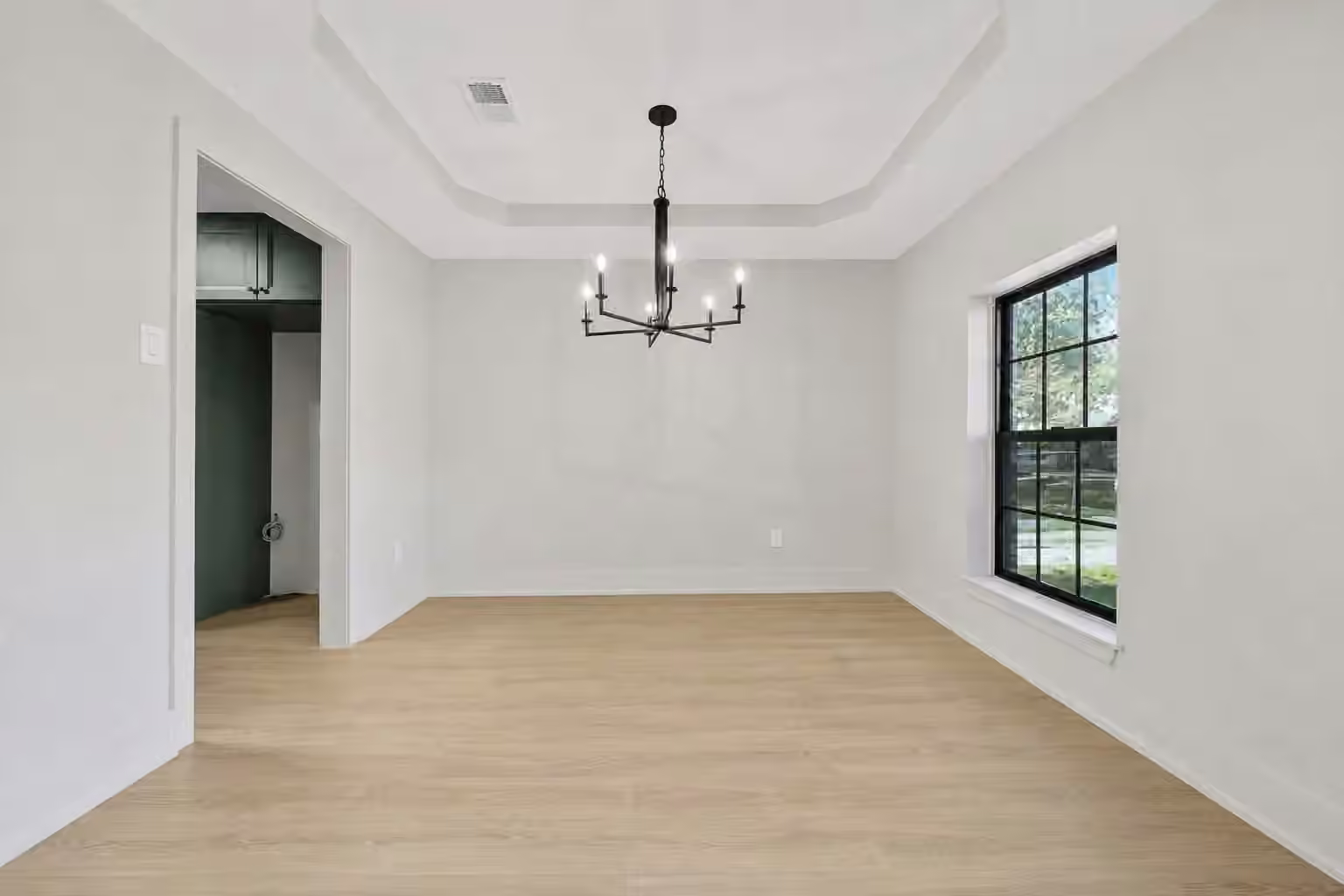 Photo 7 of 3022 Sparrow Street, Houston, TX