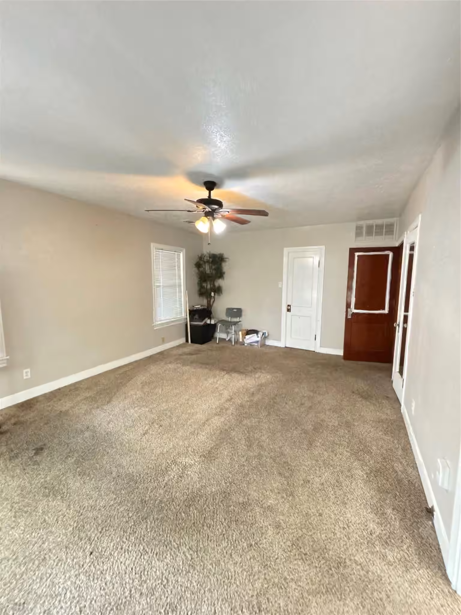 Photo 7 of 203 W Park Lane, Pasadena, TX