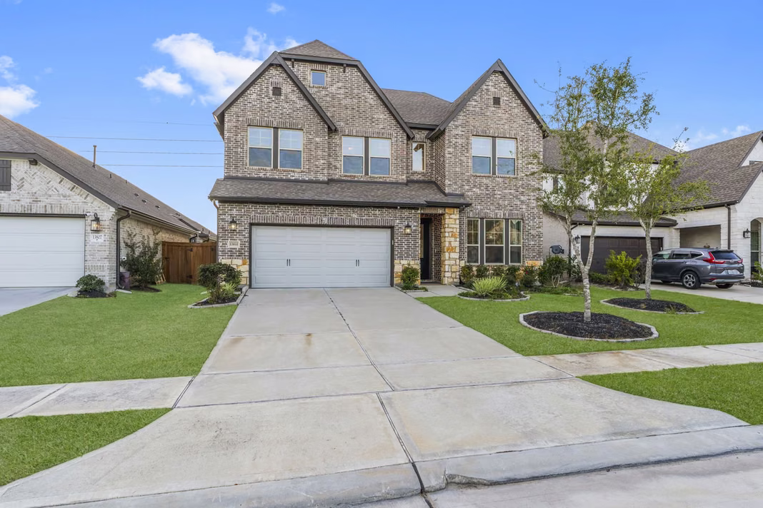 Photo 3 of 13811 Via Toluca Trail, Cypress, TX