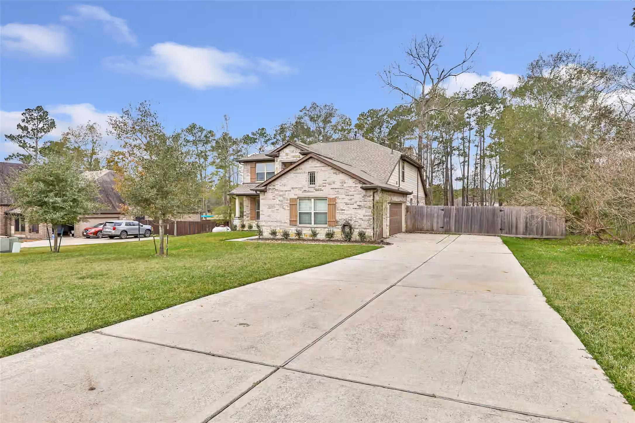 Photo 3 of 28511 Riverside Crest Lane, Houston, TX