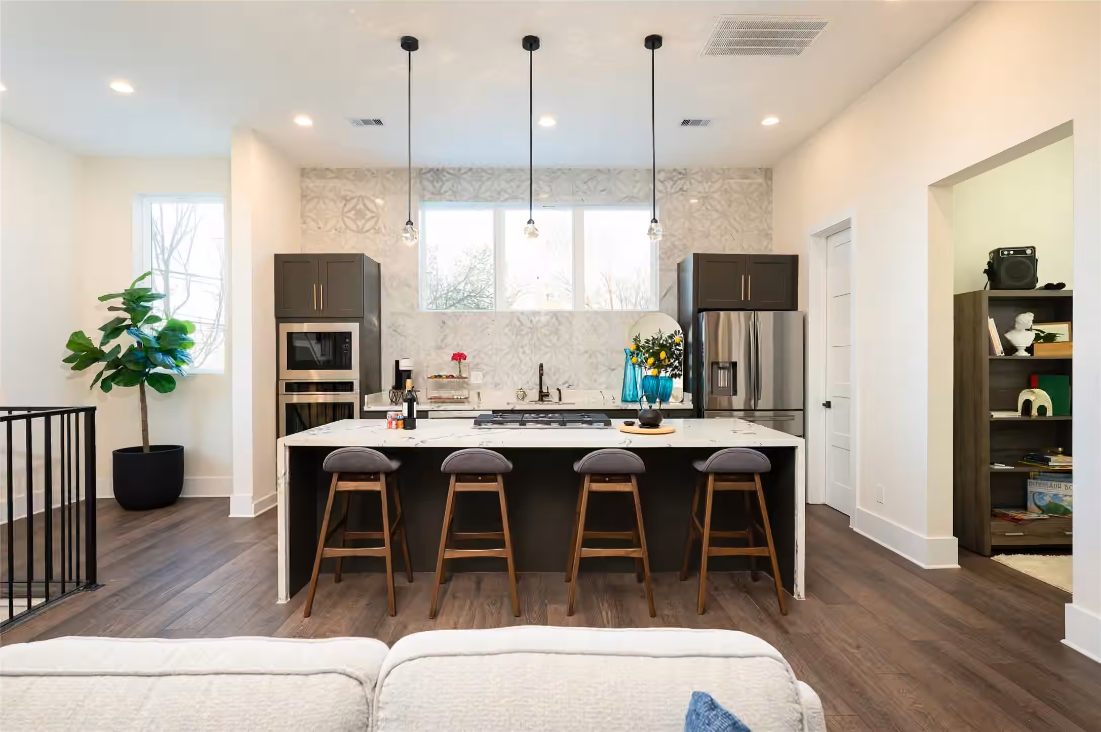 Photo of 917 Thompson Street, Houston, TX