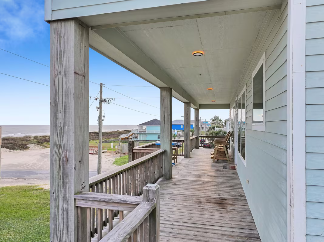 Photo 7 of 816 S Crystal Beach Road, Crystal Beach, TX