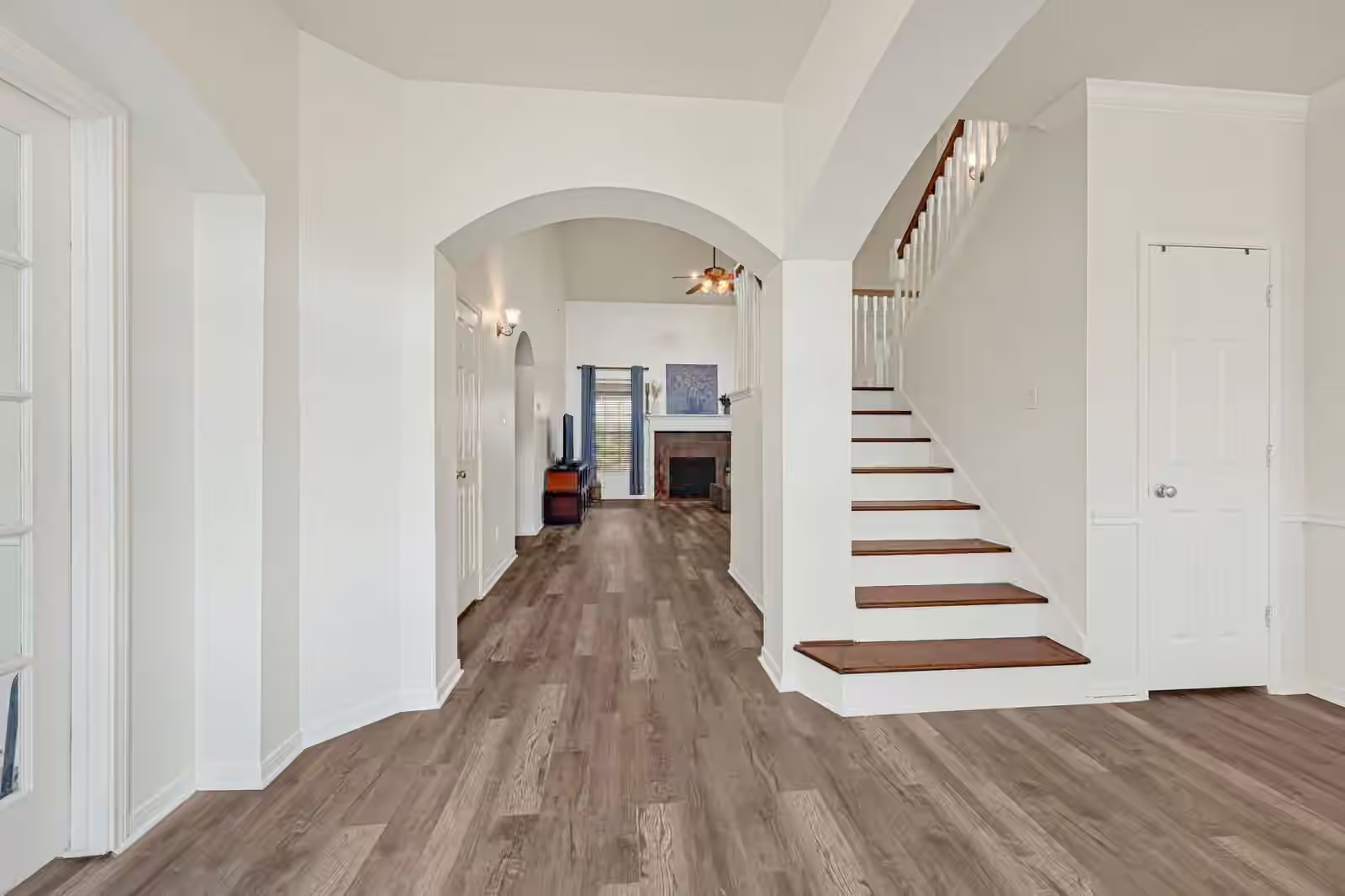 Photo 5 of 3422 Bay Breeze Drive, Seabrook, TX