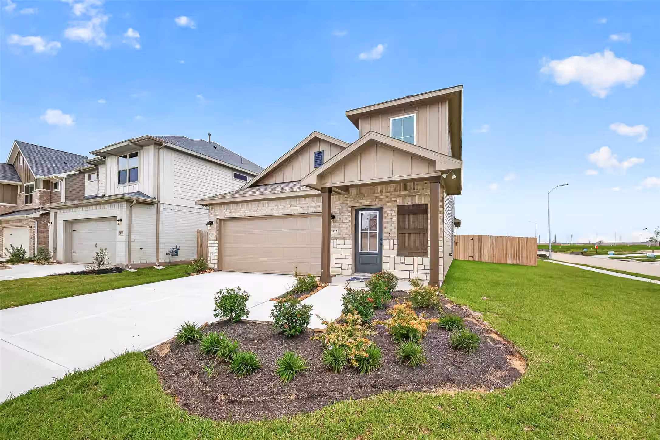 Photo 3 of 21127 Autumn Heights, Rosharon, TX