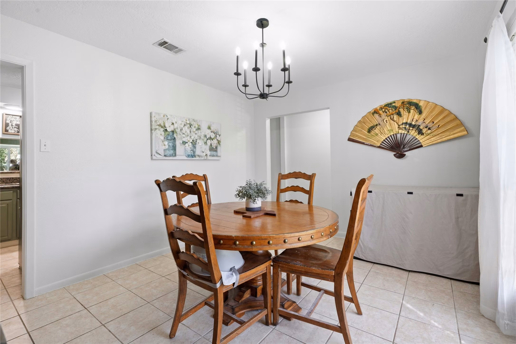 Photo 6 of 4850 Kentington Drive, Alvin, TX