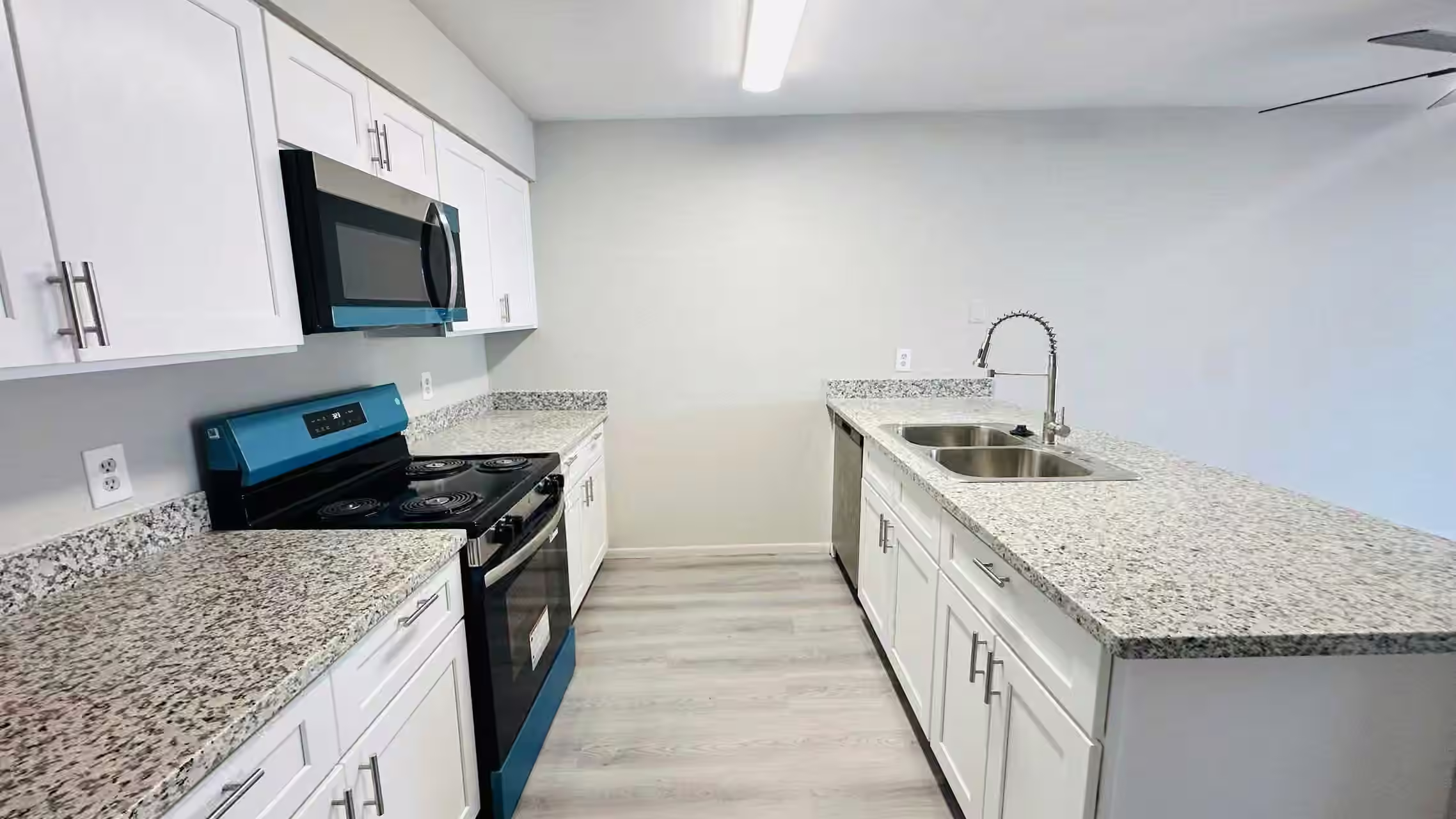 Photo 2 of 10001 Westpark Drive 86, Houston, TX