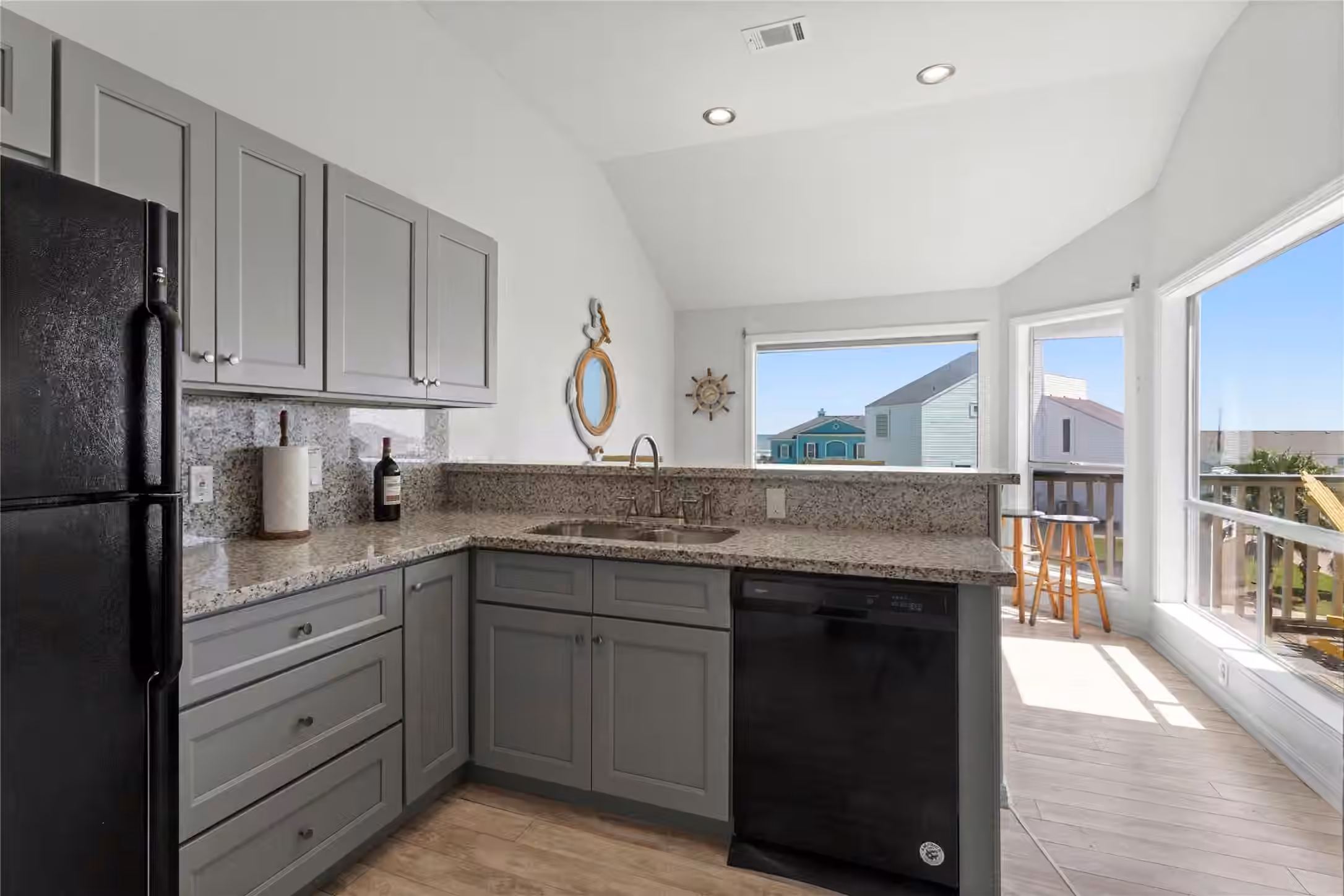 Photo 5 of 17627 San Luis Pass Road, Galveston, TX