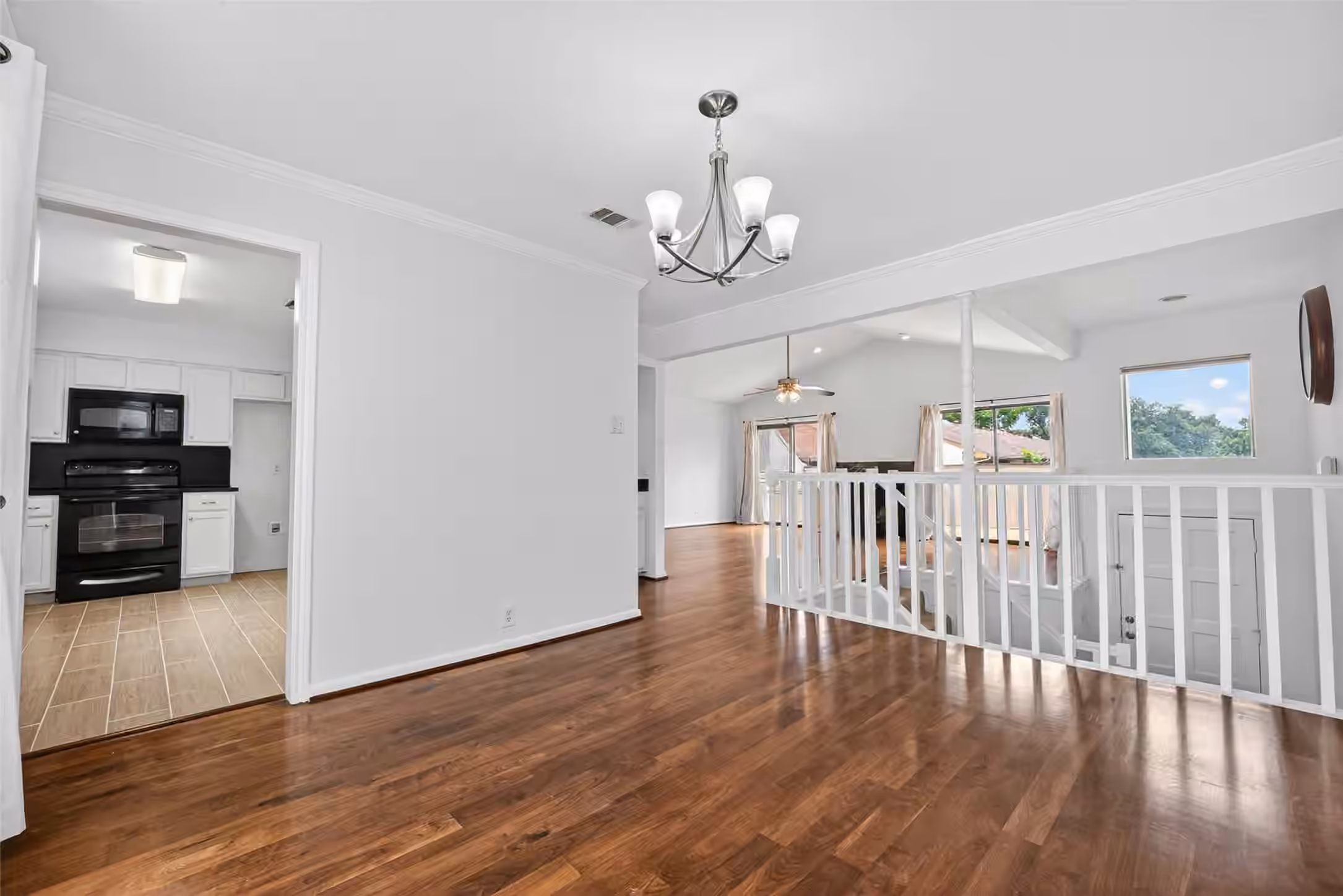 Photo 7 of 2664 Bering Drive 2664, Houston, TX