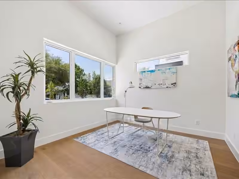 Photo 5 of 727 W 21st Street, Houston, TX