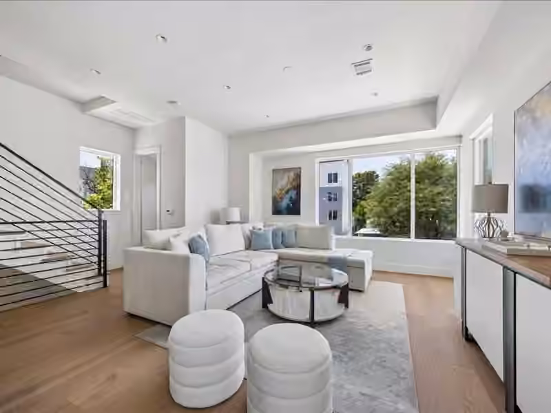 Photo 7 of 727 W 21st Street, Houston, TX