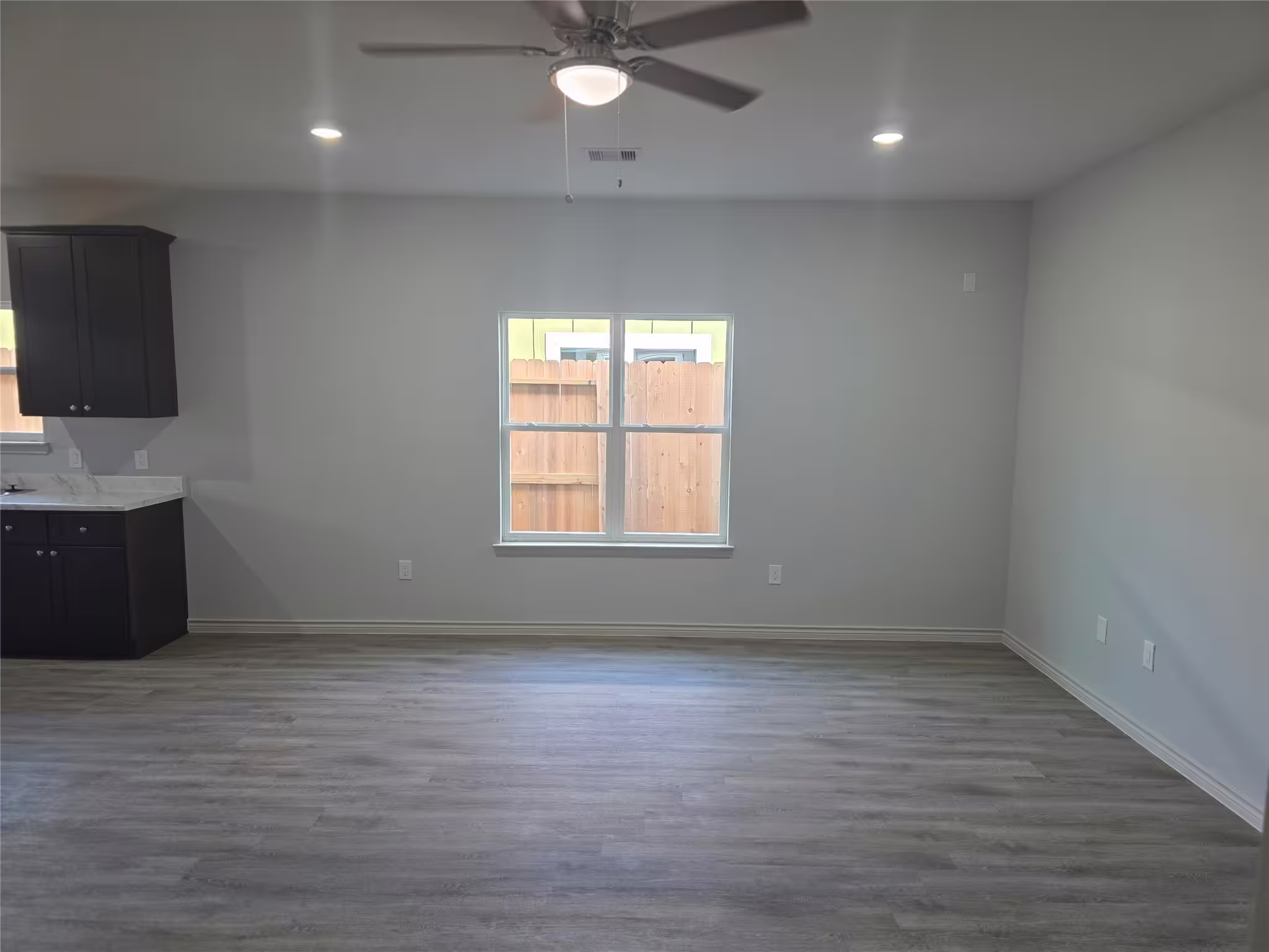 Photo 3 of 9905 Dipping Brook Street, Houston, TX