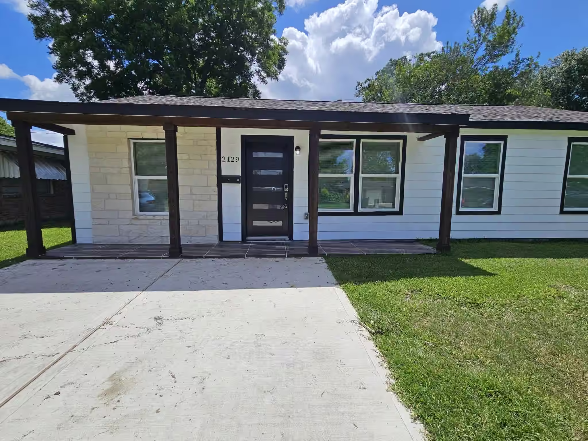 Photo 5 of 2129 Raspberry Lane, Pasadena, TX