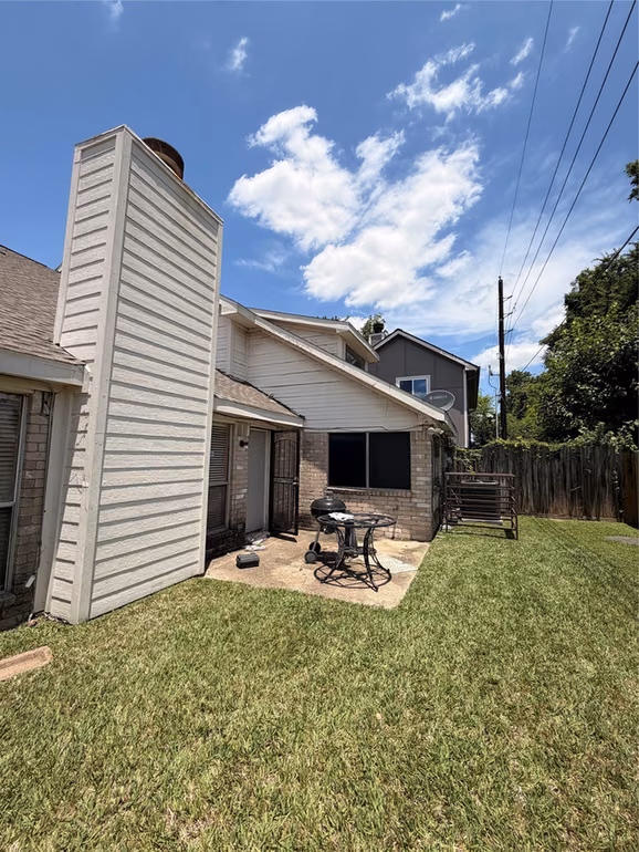 Photo 4 of 8518 Scenic Green Drive, Houston, TX