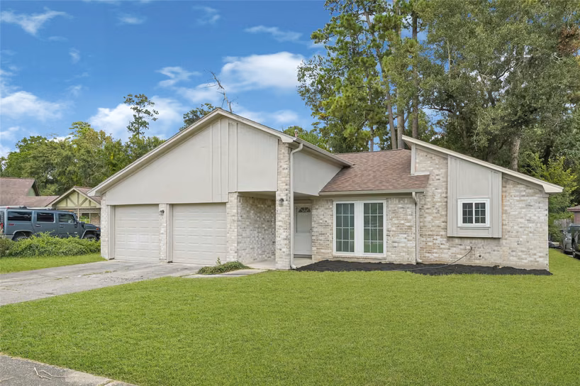 Photo 2 of 1707 Peach Run Drive, Humble, TX