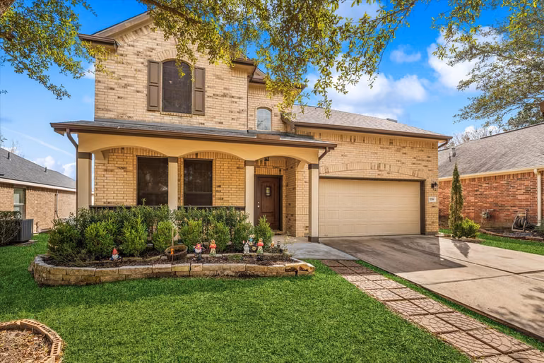 Photo 2 of 1706 Elmside Court, Conroe, TX