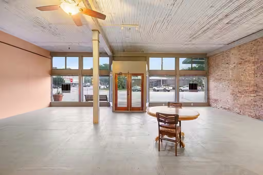 Photo 2 of 107 E Main Street, Eagle Lake, TX