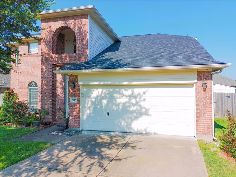 Photo of 7915 Corrian Park Circle, Houston, TX 77040