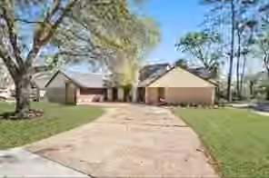 Photo of 1134 Chestnut Ridge Road, Houston, TX