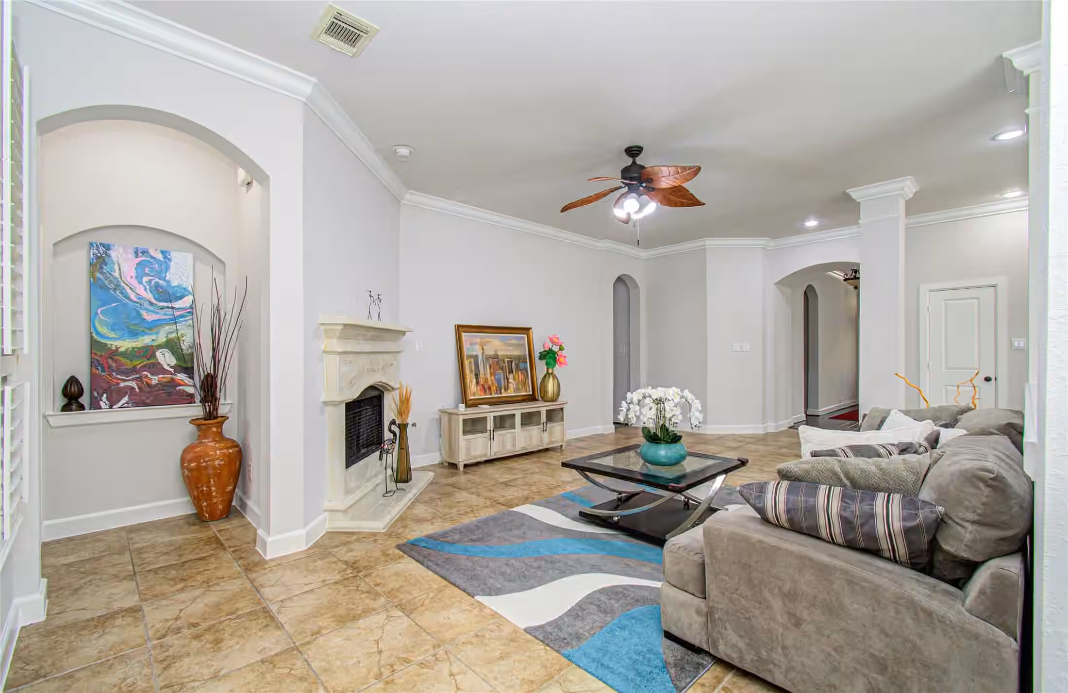 Photo 6 of 814 Hollington Way, Sugar Land, TX