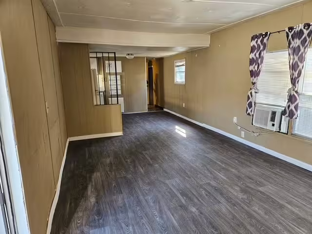 Photo 6 of 16905 Glenheath, Montgomery, TX