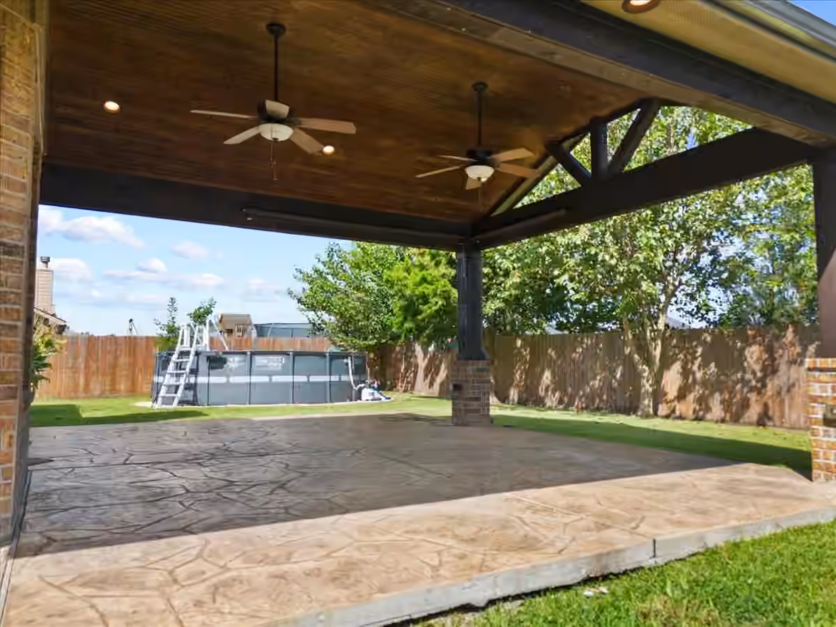 Photo 3 of 11815 Eagle Ridge Drive, Mont Belvieu, TX
