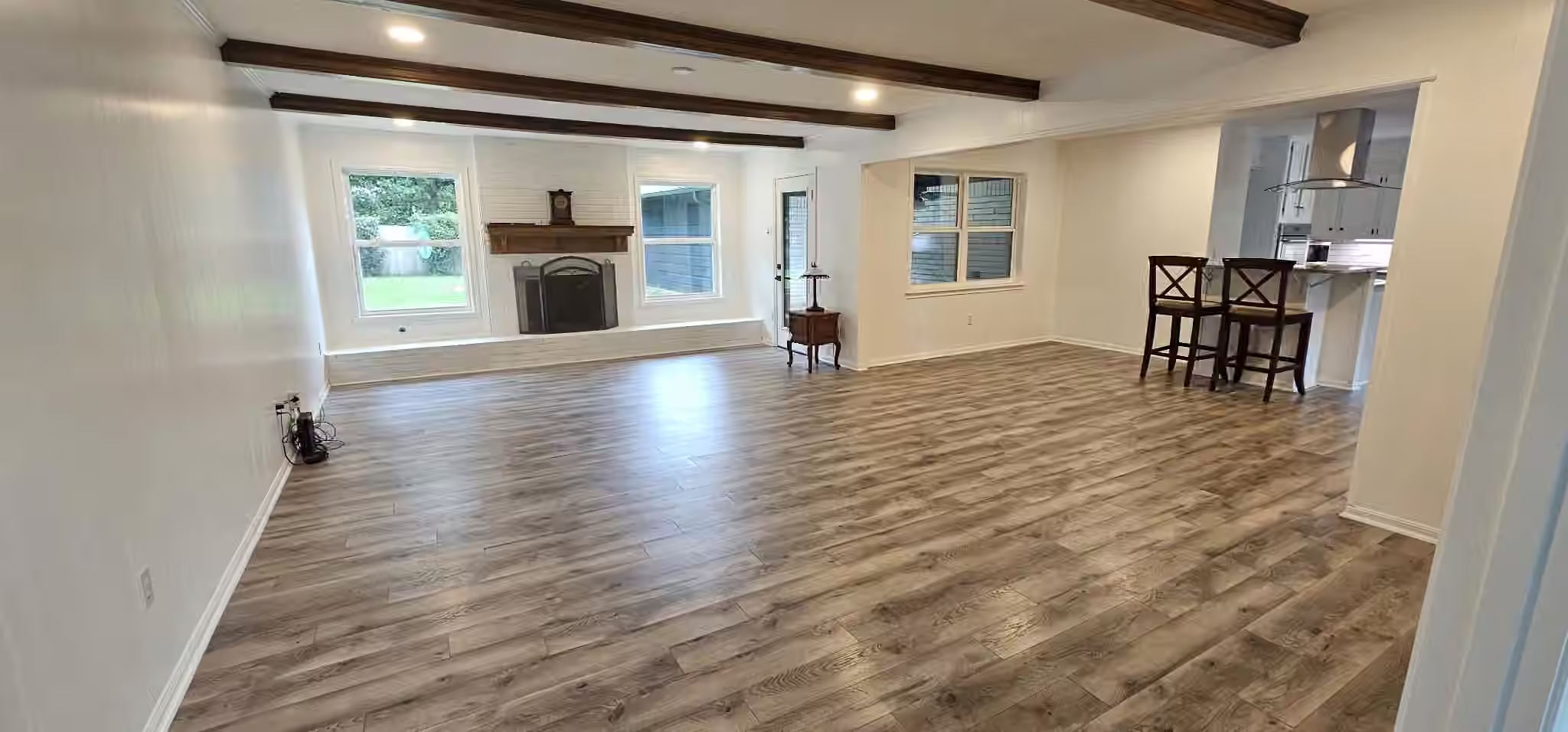 Photo 5 of 1015 Doral Lane, Houston, TX