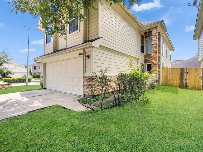 Photo 5 of 3710 Windmill Village Drive, Houston, TX