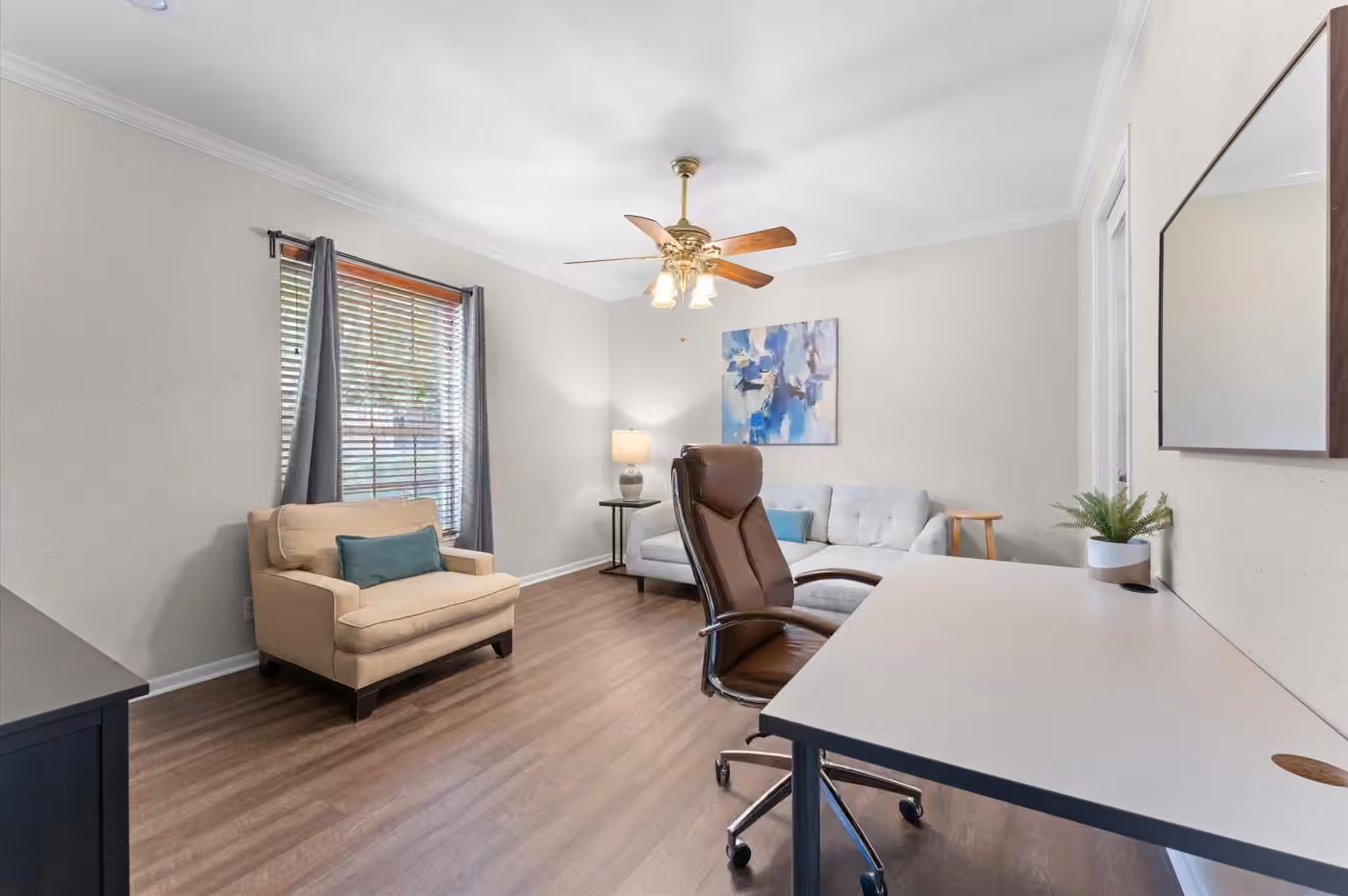 Photo 6 of 3804 Lake Street, Houston, TX