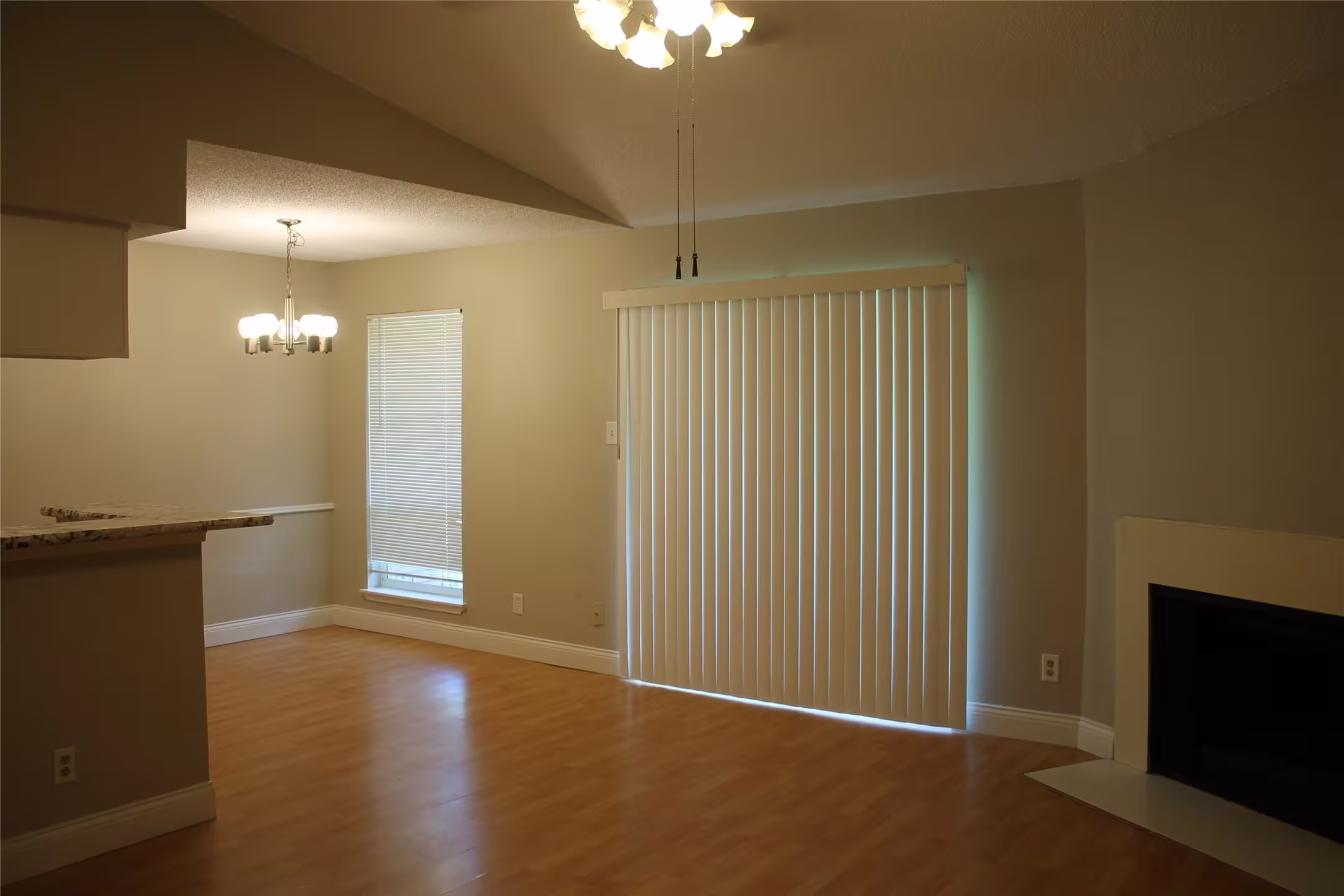 Photo 7 of 2120 El Paseo Street 2810, Houston, TX