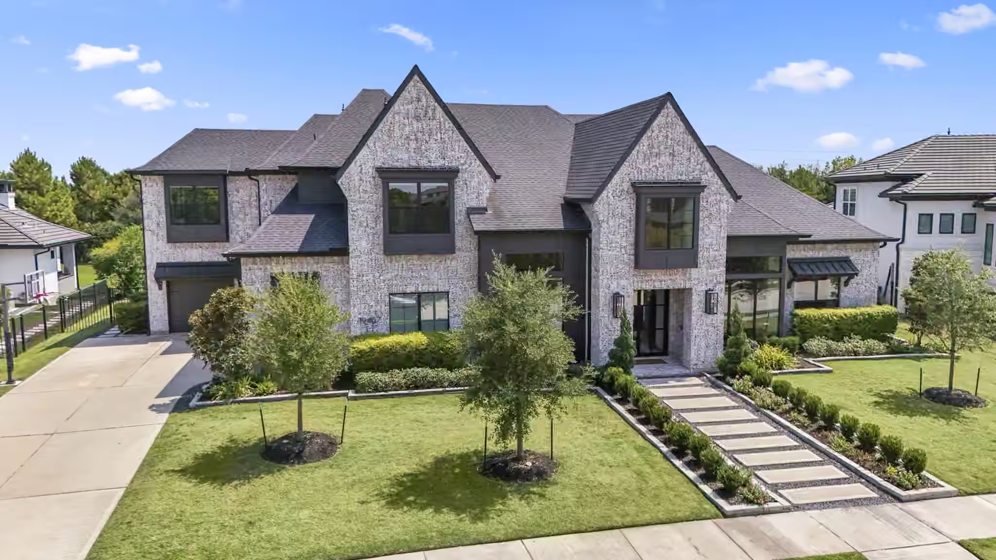 Photo 3 of 19407 Carpenters Bayou Court, Cypress, TX