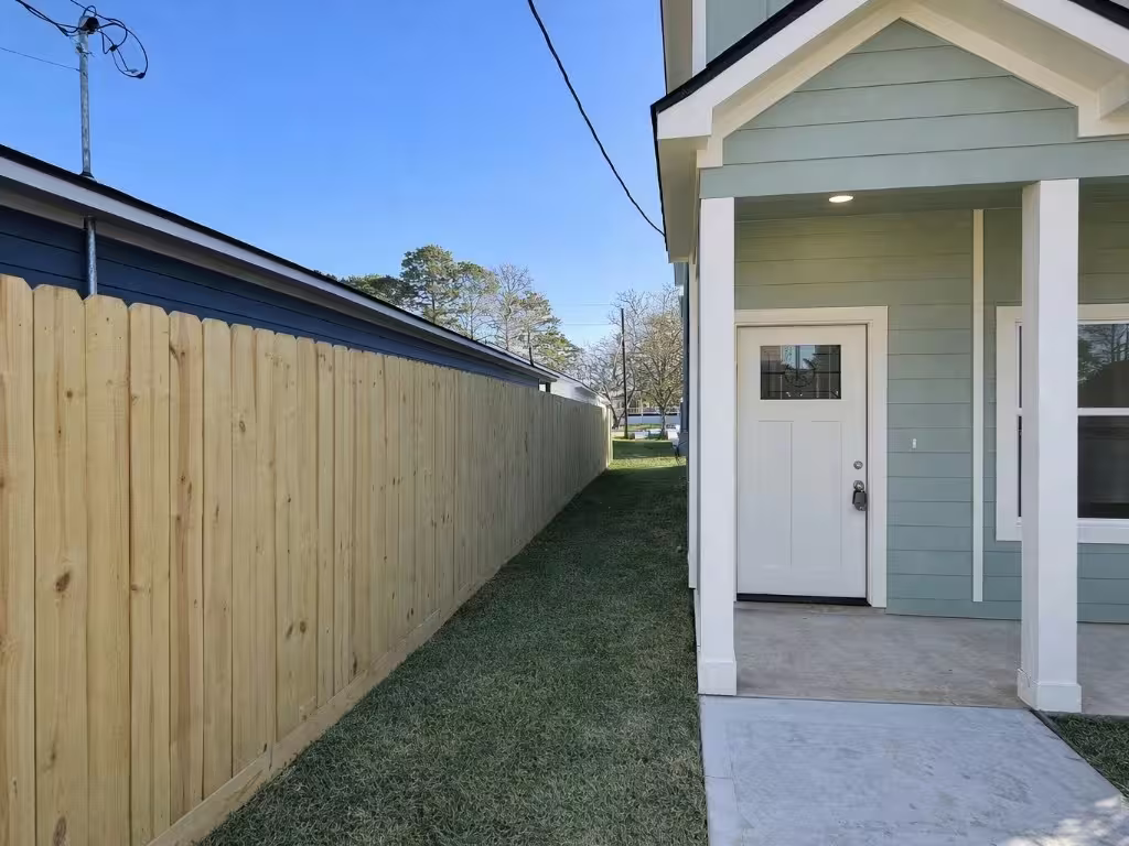 Photo 6 of 16983 W Juneau, Montgomery, TX