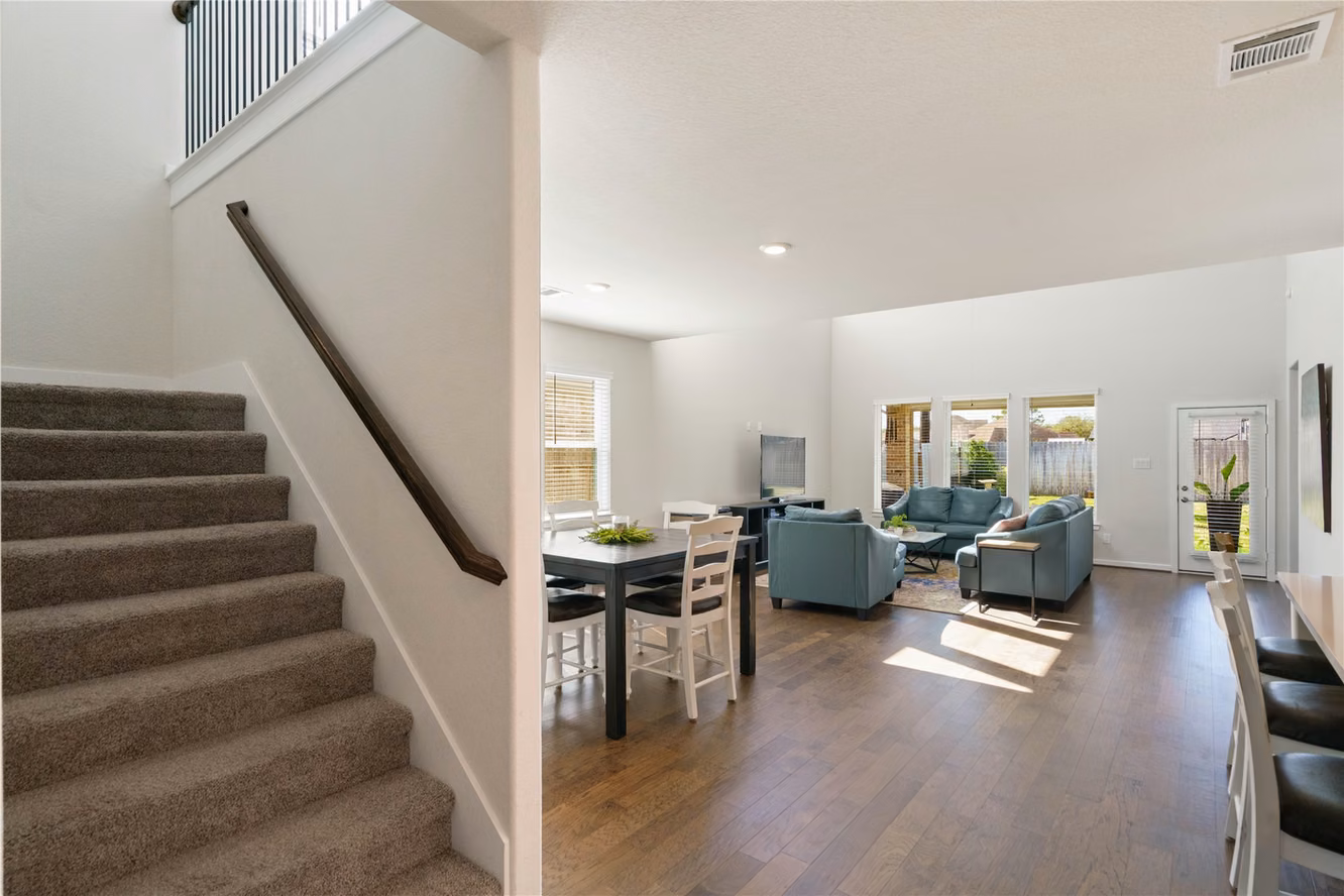 Photo 6 of 2214 Clements Shore Lane, La Porte, TX