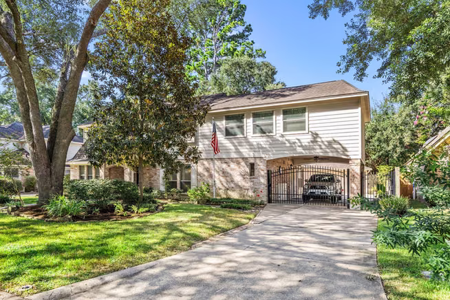Photo 2 of 13115 Bristol Berry Drive, Cypress, TX