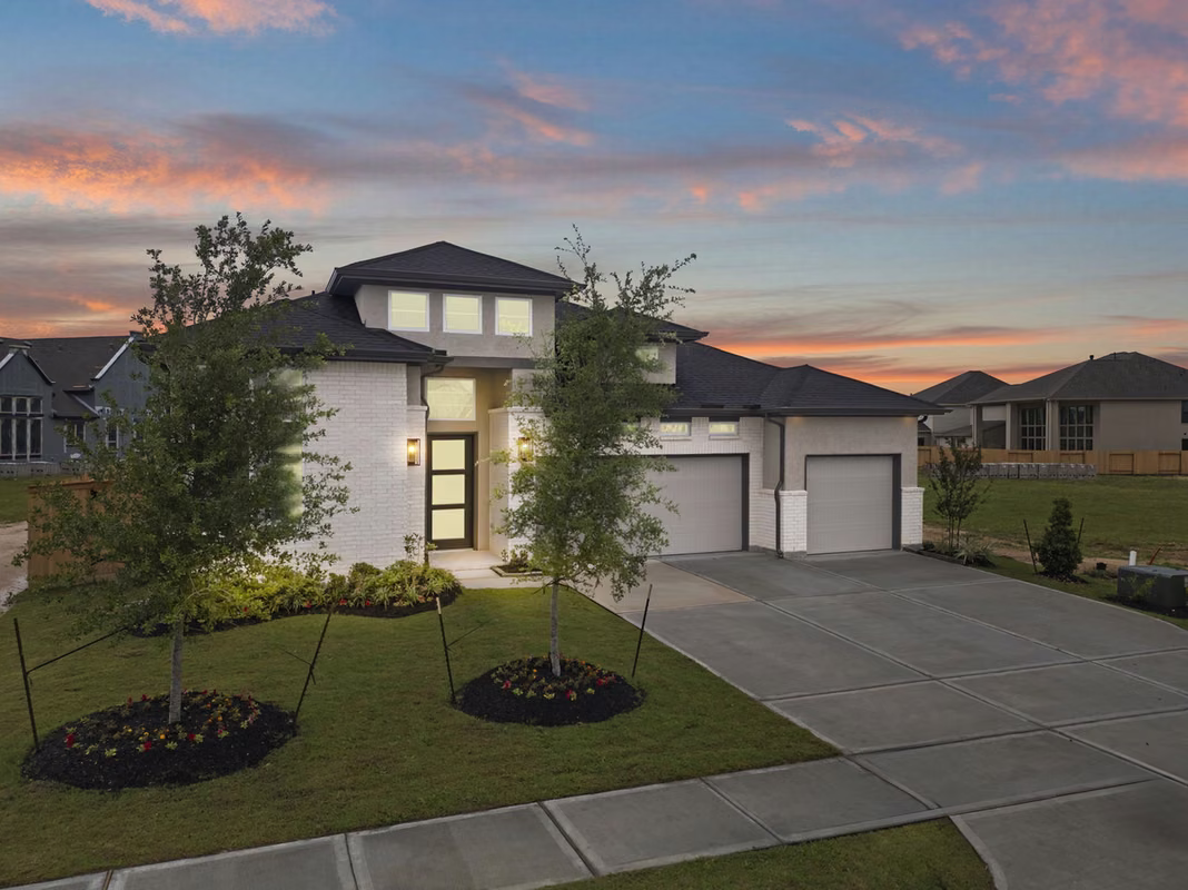 Photo of 414 Lone Ranger Drive, Montgomery, TX