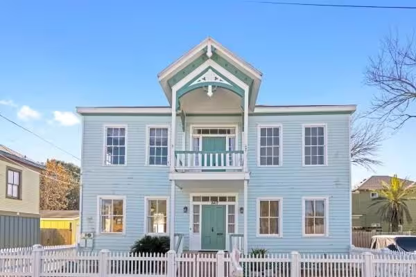 Photo of 2417 Avenue M, Galveston, TX