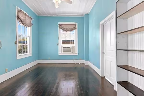 Photo 7 of 2417 Avenue M, Galveston, TX
